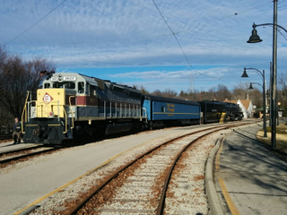 Illustration for article titled Planes, Trains and Automobiles! (photo dump)